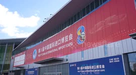 China: CIIE promotes exchange, free trade: Nobel laureates