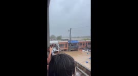 Philippines: Typhoon Kalmaegi Triggers Severe Flooding, Displacing Thousands 3