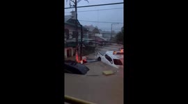 Urgent Rescue Needed in Villa del Río 1, Bacayan, Cebu City after Typhoon Typhoon Kalmaegi (“Tino”) Flooding