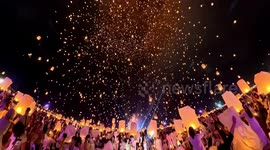 Thailand: Thousands of Lanterns Create Enchanting Scene at Yi Peng Festival 4