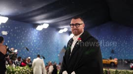 UNCAPTIONED: Sam Smith recalls 'nightmare' experience of getting liposuction at 13