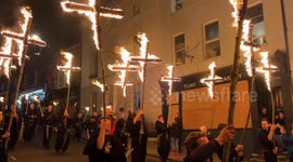 Lewes Bonfire Night  In Lewes, six (of originally seven) local Bonfire Societies will lead torchlight processions converging in a grand parade, before splitting again to their respective fire sites for giant bonfires, fireworks and effigy burnings. The bo