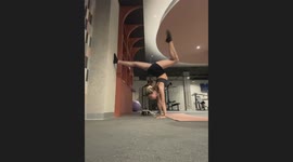 Man Falls Into Woman's Gym Video