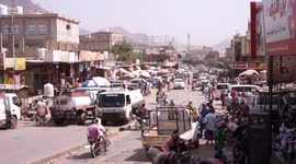 Yemen: Main roads reopen in Yemen as peace process makes headway