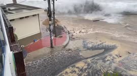 Typhoon Kalmaegi: Waves Smash Quy Nhon, Vietnam / 2