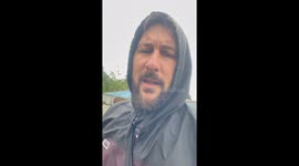 Spanish tourist joins typhoon floods relief effort in the Philippines