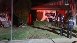 US, Bakersfield: Bakersfield Vehicle Crashes Into House Driver Flees Scene