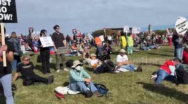 US: D.C. Protest Marks One Year Since Trump Re-Election 3