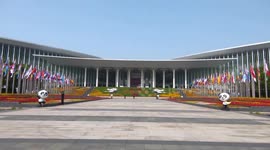 China: CIIE eight-year exhibitors highlight China's openness, market potential