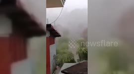 Philippines: Super Typhoon Fung-Wong Slams the Philippines