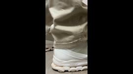 Upmarket shoe brand On Cloud being sued over squeaky trainers