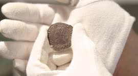 Rare 400yo coin printed as English Civil War 'political propaganda' being auctioned
