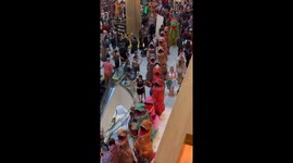 T-Rex inflatable meetup steals the show at Dragoncon—viral TikTok hits 1M views