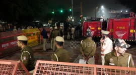 Delhi Car Explosion at Red Fort area kills 8 people,Dozens injured