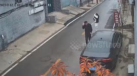 Husband drives off and accidentally leaves wife and child behind in freezing weather