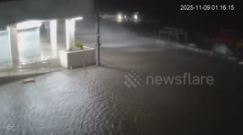 Philippines: Transformer in electric post blewup due to storm surge bring by Super Typhoon UWAN (Fung-wong)