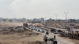 Aid convoy enters Gaza to set up new camp following ceasefire