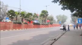 India: Police set up roadblocks after deadly car explosion in New Delhi