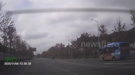 Overspeeding vehicle crashes on major highway in Guizhou, China