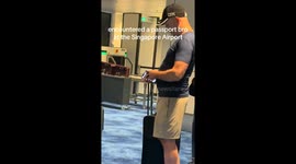 “Passport bro” caught swiping Tinder at Singapore Airport—viral TikTok hits 7M views
