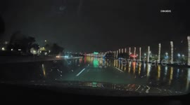 US, Los Angeles: Oxnard Moderate Rain On 101 Freeway Dashcam