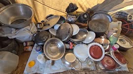 Displaced Palestinian families in Gaza face harsh winter in makeshift shelters (2)