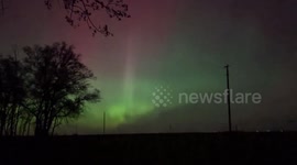 US: Northern Lights Dance Over South Dakota In Mesmerizing Time Lapse