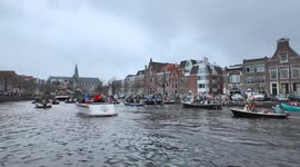 Spectacular St. Nicholas Canal Parade: Decorated Boats Illuminate City Waterways