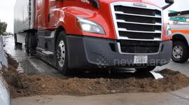 Big Rig Caused SIG Alert Due to Fuel Spill on Busiest Freeway