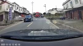 Motorcycle hits pedestrian in Sichuan, China