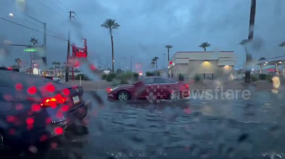 US: Storm Triggers Localized Flooding in Southern Nevada 2 - Buy, Sell ...
