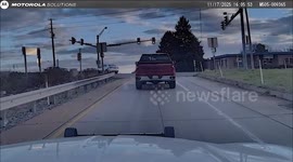 Officer Injured After Driver Runs Red Light and Hits Cruiser