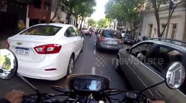 An unexpected confrontation on the road in Argentina