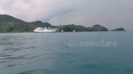 Ferry Runs Aground Near Bakauheni, All Passengers Safe