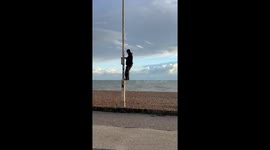 Sketchy Parkour Bail