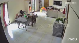 Bangladesh earthquake shakes home as child runs screaming through room