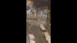 France: Paris Area Sees Snow After Storm, Driving Restrictions Stay in Place 2