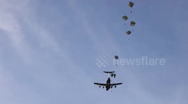 US: Airborne Brigade Storms Hawaii Skies In Pacific Combat Training Jump