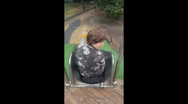 Man tumbles off steep slide in Delegatsky Park mishap, Moscow, Russia