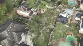 Tornado damages over 100 homes in southeast Texas