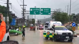 Thousands of residents evacuated from flood in southern Thailand