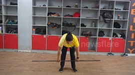 Heavily pregnant cop defies expectations by lifting 145kg and winning bronze at national weightlifting championship