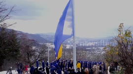 Bosnia marks Statehood Day, pays respects to victims of war