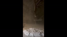 Heavy nighttime snowfall and strong winds blanket St. Cloud, USA