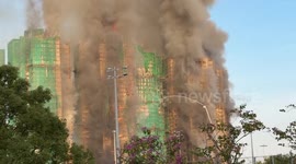 Hong Kong: Major Blaze in Hong Kong Apartment Block Kills at Least 44