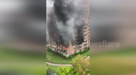 Chile: Firefighters Battle Third Floor Apartment Blaze In Vitacura