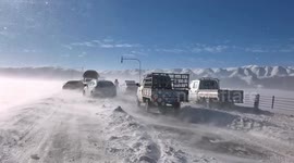 China: Intense snow disrupts traffic in north China