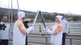 Greece: Chinese athletes join Milan 2026 torch relay in Greece