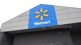 US: US faces record Black Friday turnout despite shoppers feeling squeeze