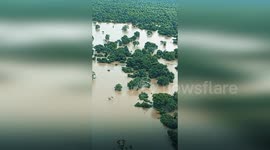 Sri Lanka: People Airlifted From Roof Of Flooded House In Dramatic Sri Lanka Rescue